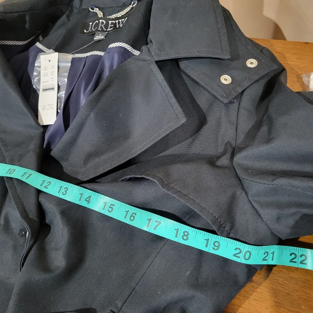 J Crew Icon trench coat BF456 Size 8 NWT Black